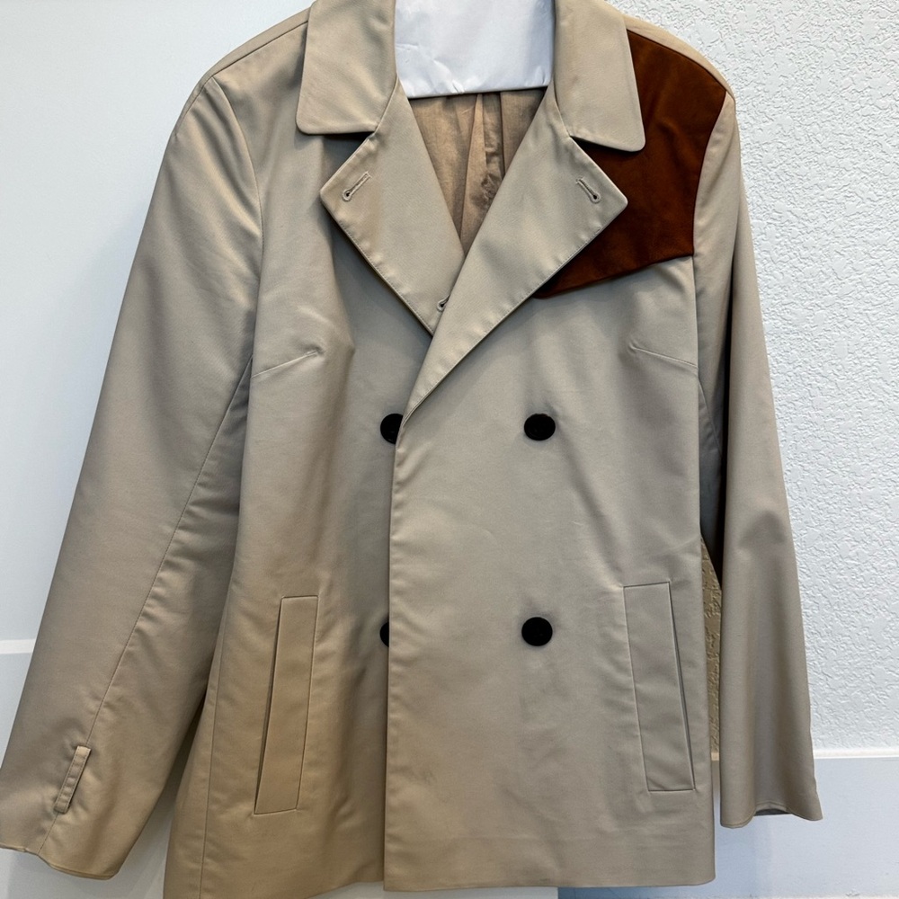 FOSSIL VINTAGE Women’s  Beige and Cognac leather Double-Breasted Coat with belt